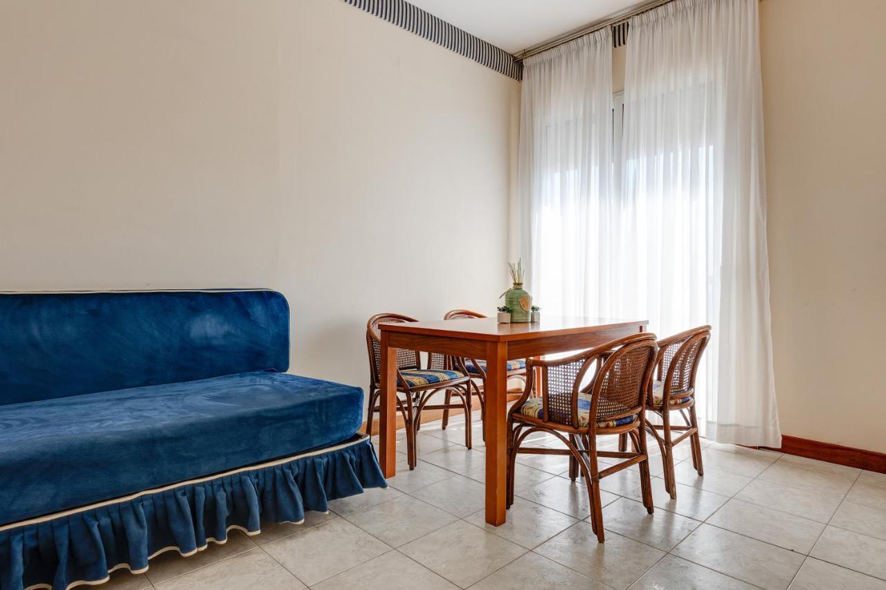 Hotel Nettuno Lido di Jesolo Exteriör bild