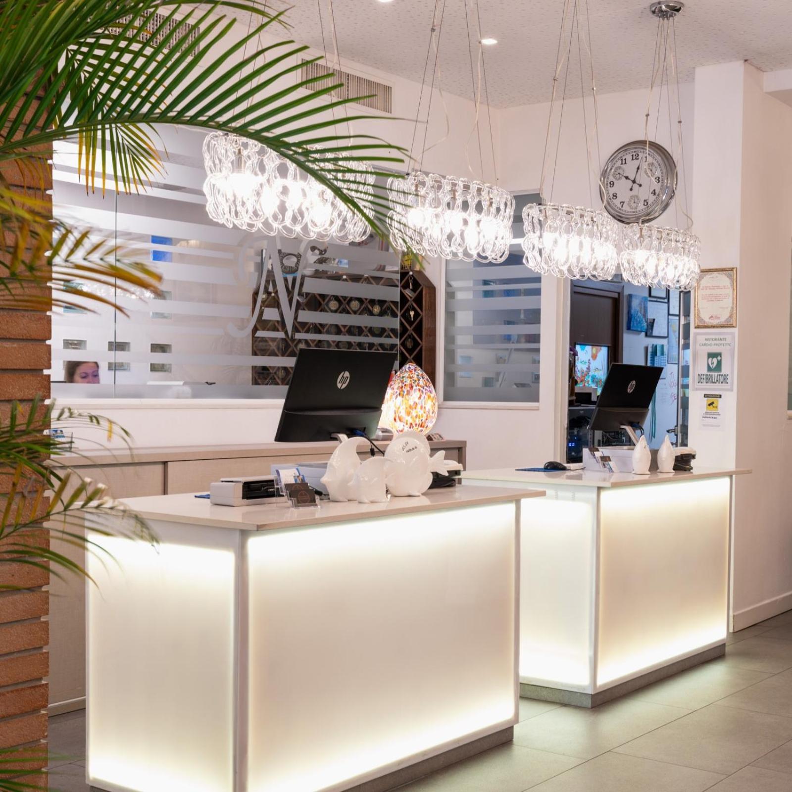Hotel Nettuno Lido di Jesolo Exteriör bild
